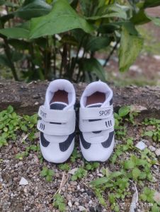 khainuna sepatu prewalker anak bunyi size 22-25 anak 1-3 tahun