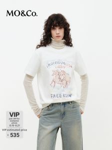 MO&Co. | Chinese Zodiac Horse Printed T-Shirt