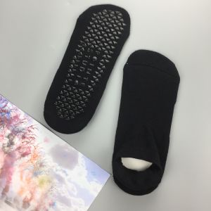 Sugaruncle Black Gray Khaki Pure Cotton Men and Women Yoga Socks Non Slip Professional Grip Socks Pilates Socks Fitness Socks