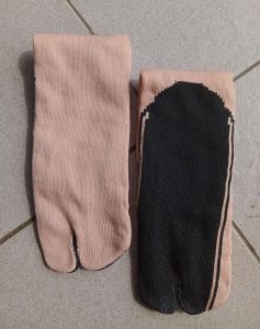 Kaos kaki jempol muslim 12 pasang warna campur / bebas pilih warna harga glosir