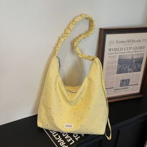 Retro Large Capacity Womens Tote Bag