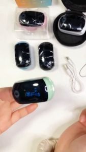 Rechargeable Pulse Oximeter with Respiratory Rate Fingertip Oxygen Monitoring Fingertips with SpO2 Pulse Rate and PI RR Precision Rapid Oximeter SpO2 Readings Outdoor Sports Home