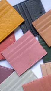 RAINBOU SLIM CARD - กระเป๋าใส่บัตรหนังวัวแท้