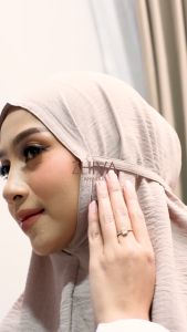 Audina Zhiva Khimar Bahan Crinkle Premium Ringan dan Nyaman