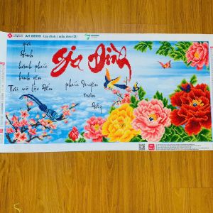 [THÀNH PHẨM] Tranh Đính Đá Chữ GIA ĐÌNH - Hoa Mẫu Đơn & Chim Công (AH 88599) - Sang Trọng & Bình An