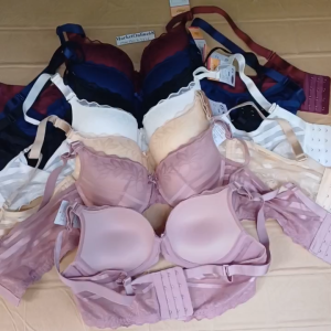 Aó Ngực Ren Cao Cấp Mút Ép Đúc 3cm  Lưng Bảng To 4 Móc Cài Lovely 1130 MarketOnline68