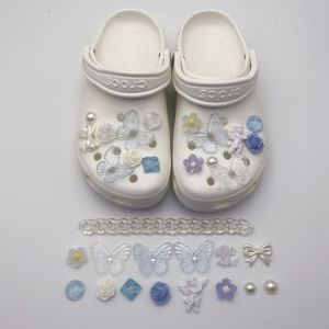 Crocs jibbitz quyến rũ Giày Phụ kiện tự làm phong cách Ins trong suốt màu xanh dương bướm có thể tháo rời giày hoa khóa Guốc dây chuyền cho CROCS