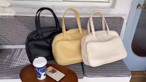 New Large Capacity Tote bag Womens leather Sling Bag Travel Big bag Luggage bag Quality leather zipper Handbag Light weight Portable