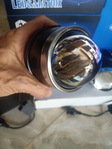 Một Đôi BI GẦM LED MATRIX 3in HÀNG MỚI NHẤT CÓ 3 MÀU Bảo hành 12 tháng lỗi đổi mới. có pát gắn vừa các dòng xe nhé.giá 2 chiếc đèn bi gầm