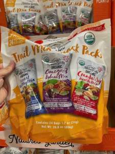 Hạt Tổng Hợp Hữu Cơ Nature’s Garden Organic Trail Mix Snack Pack 24 gói Của Mỹ - Date 07/2027