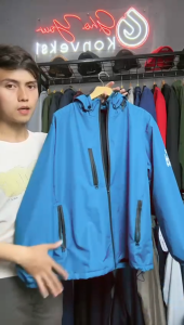 Jaket Cargo warna army Military Tahan Angin & Waterproof untuk Aktivitas Outdoor