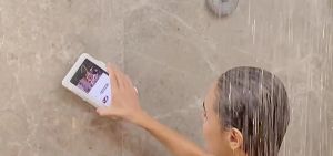 Sincecu 360° Rotatable Shower Phone Holder – Anti-Fog Case Wall Mount Full Touch Sensitivity