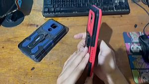 Casing Xiaomi Redmi 4A New HardCase Armor Belt Clip Kick Standing Robot Terbaru