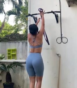 Pull Up Bar Support Gantungan Samsak Tinju