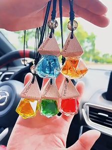 1Pcs Car Aromatherapy Pendant Car Hanging Perfume Bottle Long-lasting High-end Deodorization Universal