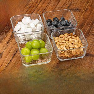 Square Hammered Pattern Glass Bowl with Lid Dessert Salad Bowl for Beauty Salon Snacks Fruits Nordic Style Plain Color Bowls