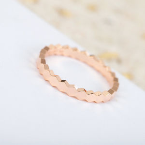 Womens Silver 18K Rose Gold Honeycomb Ring Fashionable Stackable Minimalist Diamond Geometric Design Finger Ring