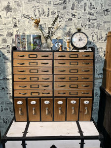 ชั้นวางของทรงตัวถังหลายช่อง ชั้นวางของสไตล์วินเทจอเมริกัน ชั้นวางของแบบไม้แท้ ชั้นวางของสำหรับตกแต่งบ้าน ชั้นวางของแบบติดผนัง