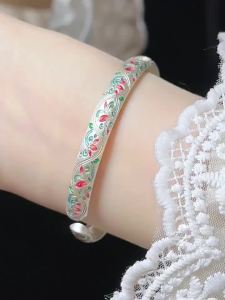 WU YUE JEWELRY | Gilt Cloisonne 9999 Silver Bangle