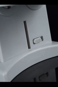 เครื่องทําเกี๊ยวมืออาชีพ แม่พิมพ์ เป็นอุปกรณ์ทำเกี๊ยวสเตนเลสหัวคู่สำหรับใช้ในการเสริมสร้างตัวเอง สร้างความสวยงามในรูปหน้าของครัวเรือน