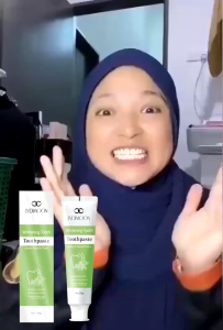 LYDIMOON Probiotics whitening toothpaste 120g Teeth Whitening Remove bad breath and freshen breath Relieve tooth sensitivity