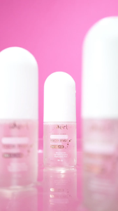 B ERL Radiant Glazed Essence Face Mist | Spray Wajah Glowing & Lembap dengan DNA Salmon 60ml