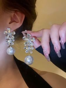 good 999 18K GOLD Fashionable Flower Crystal Droplet Style Earrings ES69612