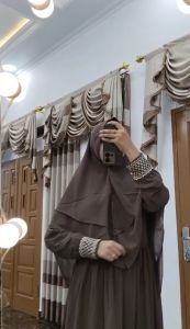 Gamis Syari Dewasa Model Renda: Pakaian Muslimah Nyaman & Elegan