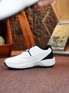 Mens Golf Shoes: High-Quality Non-Slip Athletic Sneakers Equipped with a Rotating Button for Ultimate Comfort!