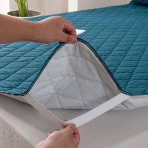 Home Preferred Waterproof Mattress Cover Quilted Mattress Pad Breathable Mattress Protector