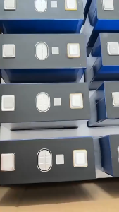 【การรับประกัน 10 ปี】แบตเตอรี่ลิเธียม EVE 3.2V 280Ah แบตเตอรี่ลิเธียมเหล็กฟอสเฟตเซลล์เดียวความจุสูง (LiFePO4) การจัดเก็บพลังงานชาร์จพลังงานแสงอาทิตย์กลางแจ้ง 6000 รอบ แบตเตอรี่ UPS 3.2V 280AH ขายส่ง เหมาะสำหรับรถกอล์ฟ ระบบโซลาร์ ระบบเสียง ฯลฯ