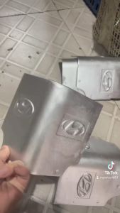 ốp góc dưới thùng xe đông lạnh ốp góc thùng xe ốp góc xe hyundai thaco