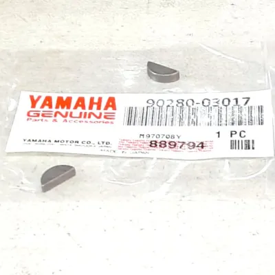 YAMAHA L2GF L2DX RS100 RS125 LS3P RXZ100 DT100X/C DT125E/J DT125/O1W DT175 V50 V75 V80V90 LB50 /80 CHAPPY 50/80 RX50/80 FS80 YG1 RXT135 KAWASAKI HD1 HD2 HD3 HDX KE100 KE125 B1LP KC100/125 FLYWHEEL/CRANKSHAFT KEY WOODRUFF (-J2)