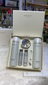 Set Nước Hoa Hồng Sữa Dưỡng Kem Trắng Da Mờ Nám Ohui Extreme White 3pcs Special Set