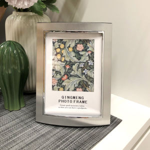 Modern Silver Metal Photo Frame Desk Top Wedding Picture Frame Bedroom Decor Luxury Simple Style Rectangle Shape Print Included