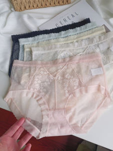 กางเกงชั้นในลูกไม้เซ็กซี่สำหรับเด็กผู้หญิง ทรงสามเหลี่ยม ผ้าไนลอนผสมยางยืด ทรงหลวมสบาย ๆ สำหรับฤดูใบไม้ผลิและฤดูร้อน