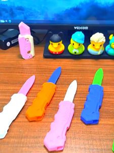 Ready Stock 3D Printing Gravity Knife Eggplant Knife Funny Finger Toys Adults Radish Knife Decompression Deformation Prank Toy Banana Knife Radish Hammer Toy