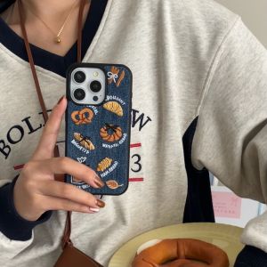 Jinenghu Tiger New Embroidery Bread Phone Case Full Edge Protection Anti-Fall for Apple 16promax iPhone 15pro Creative Ins Style Womens Protective Cover
