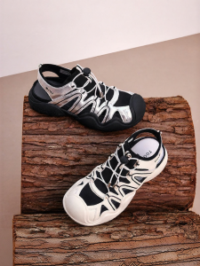 Toomanyshoes | Breathable Hollow Summer Sandals