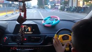 พวงมาลัยของเล่นเด็ก พวงมาลัยจำลองขับรถ พวงมาลัยรถ สำหรับเด็ก จำลองการขับรถ ของเล่นเสริมการศึกษาเด็ก พวงมาลัยขับรถเด็ก ติดตั้งง่าย สามารถตั้งพื้นหรือติดที่คอนโซลหน้ารถ ของเล่นเด็ก