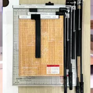 BÀN CẮT GIẤY A3 GỖ MÀU NÂU BÀN CẮT GIẤY CÁC KHỔ A3-A4-A5 DAO CẮT GIẤY SẮC BÉN