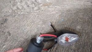 [COD] Lampu Sein Megapro Mega Pro Sepasang Kiri dan Kanan - Cocok Semua Motor Model Sen Kuping