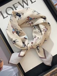 CAIENGE | Vintage Stylish Square Scarf