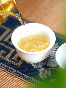 BANRUN | Trà Trân Châu Cây Cổ Xanh Đảo Băng Nguyên Liệu Mùa Xuân Handmade