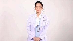 YANHEE PREMIUM SERUM ยันฮี พรีเมียม เซรั่ม ช่วยลด เลือนฝ้า กระ จุดด่างดำ มอยเจอร์ไรเซอร์บำรุงผิวหน้า เซรั่มและทรีทเมนต์