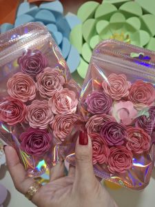 18pcs Rolled Flowers 1inches size decorations