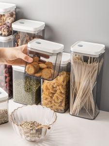 Food Grade Plastic Sealed Storage Jar Moisture Proof Kitchen Nuts Dried Fruits Grain Container Airtight Canister for Pantry Use