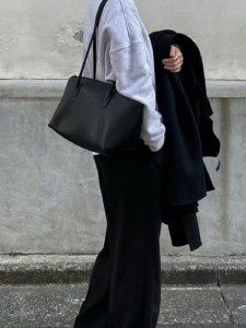 Soft Full Leather Terrasse Underarm Bag Single Shoulder Bag Tote Minimalist Style Top Layer Cowhide Leather Durable Commute Bag