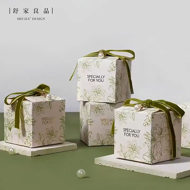 Hộp quà tặng hộp quà cưới mini hoạ tiết hoa 4 mùa size S (kèm dây buộc) - gift box - Hộp quà sự kiện candy box KT 7x7x7cm