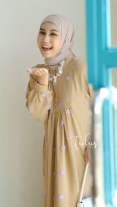 Tampil Cantik dengan Tulus Signature Syani Dress Jumbo LD 110
